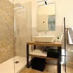 Romantic House With Jacuzzi アパート San Mauro Mare
